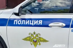 19-летний студент поджёг служебную машину у отдела полиции в Барнауле